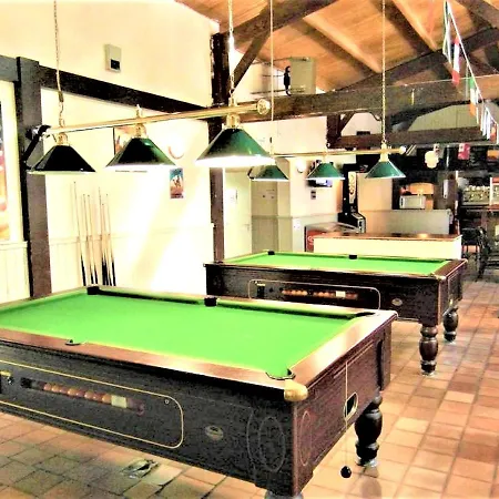 à Avec Piscine Privée *