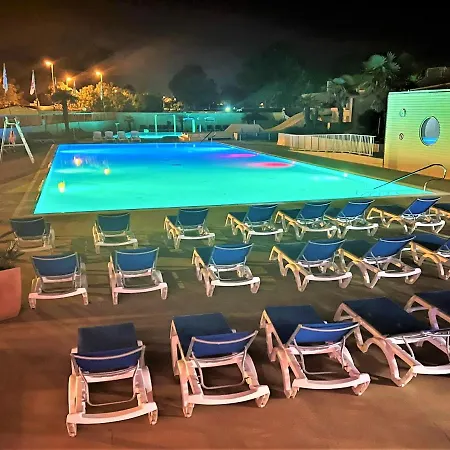 Hébergement de vacances à Avec Piscine Privée Saint-Jean-de-Monts