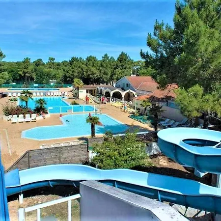 à Avec Piscine Privée Saint-Jean-de-Monts